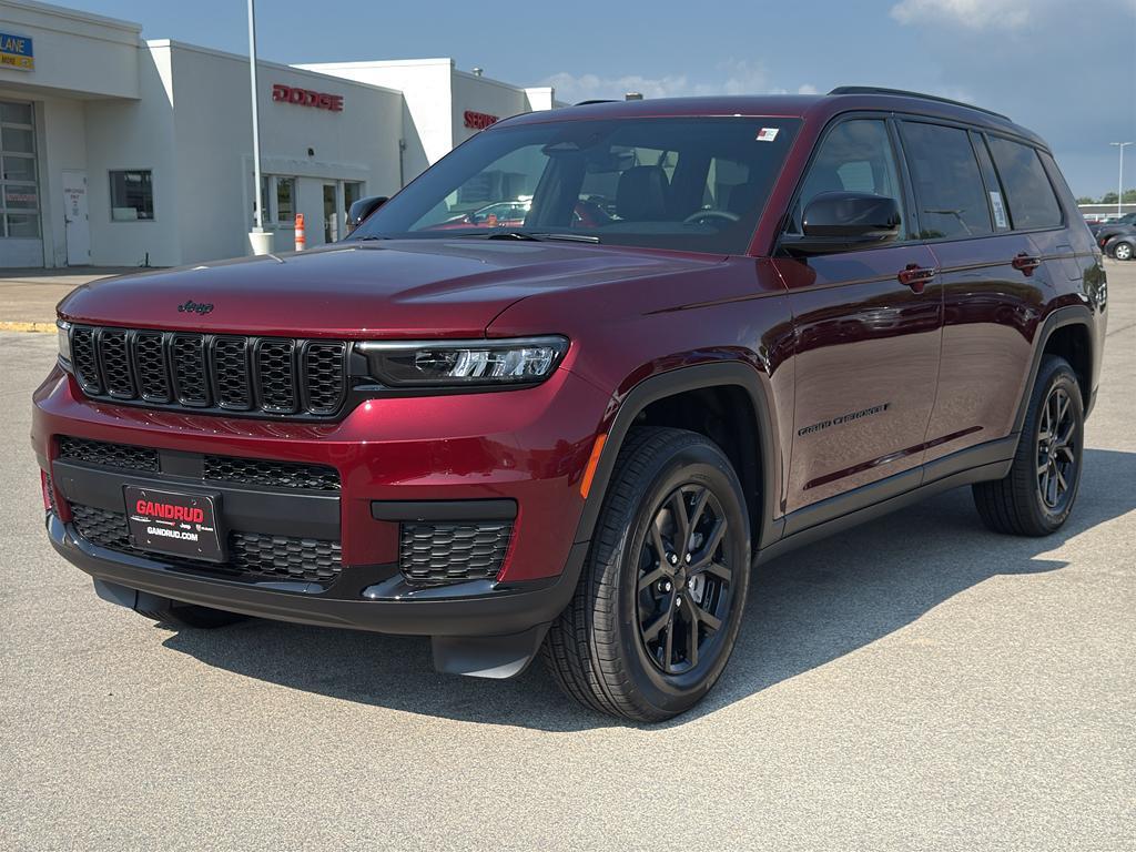 new 2025 Jeep Grand Cherokee L car, priced at $47,438