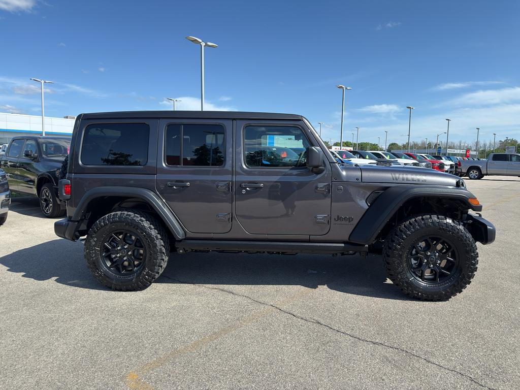 new 2025 Jeep Wrangler car, priced at $53,672