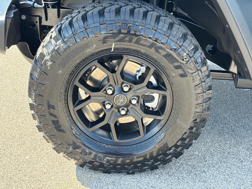 new 2025 Jeep Wrangler car, priced at $53,672