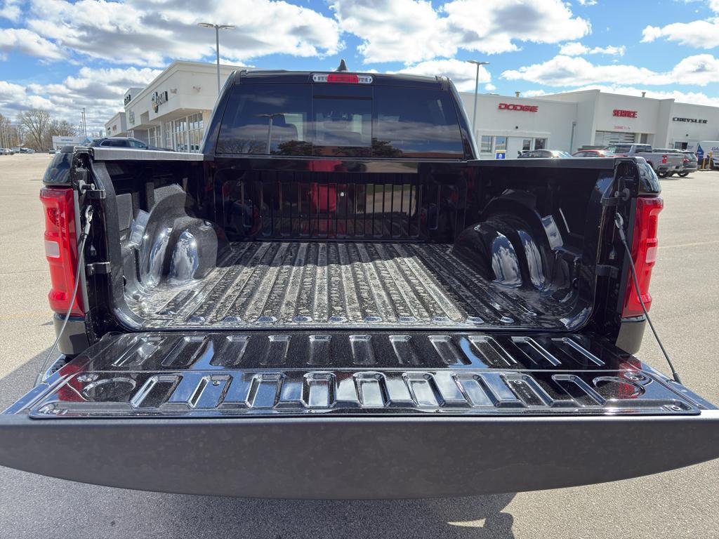 new 2025 Ram 1500 car, priced at $67,116