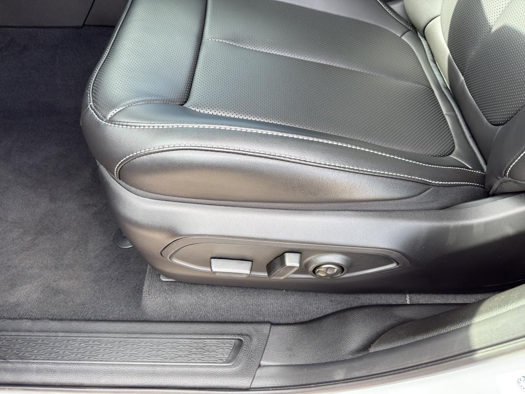 new 2025 Jeep Grand Cherokee car, priced at $55,662