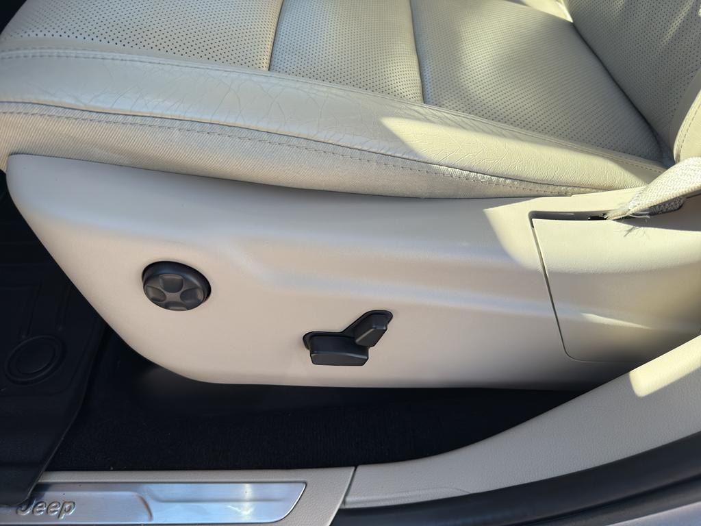 used 2021 Jeep Grand Cherokee car, priced at $23,995