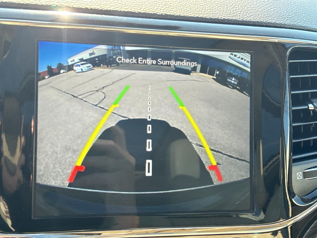 used 2021 Jeep Grand Cherokee car, priced at $23,995