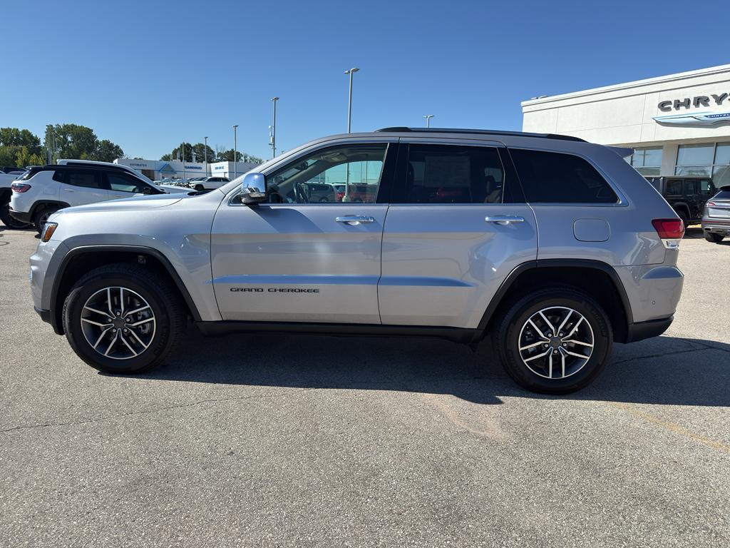 used 2021 Jeep Grand Cherokee car, priced at $23,995