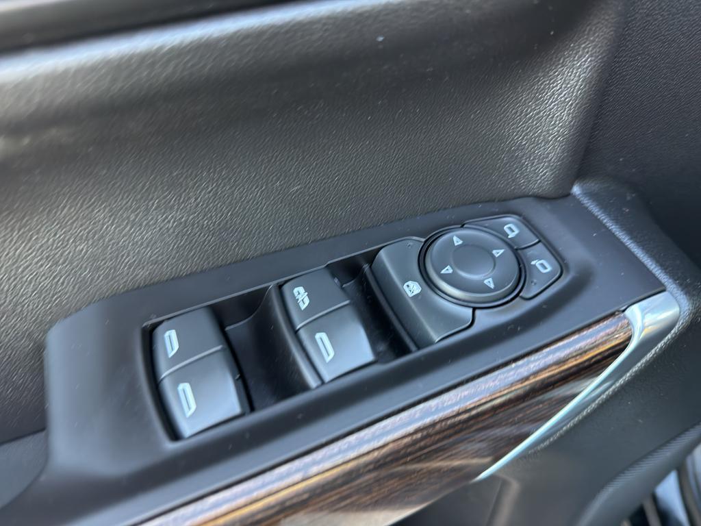 used 2020 GMC Sierra 1500 car, priced at $32,795