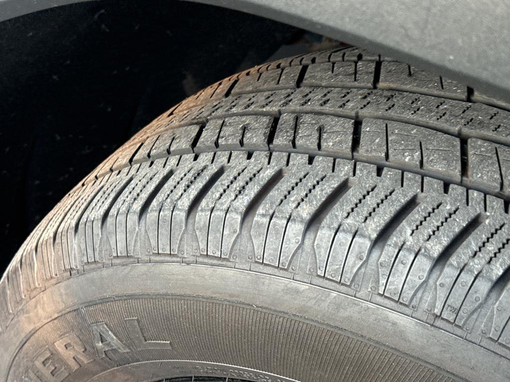 used 2020 GMC Sierra 1500 car, priced at $32,795