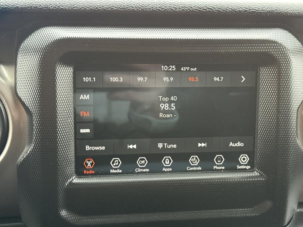 used 2021 Jeep Wrangler Unlimited car, priced at $25,995