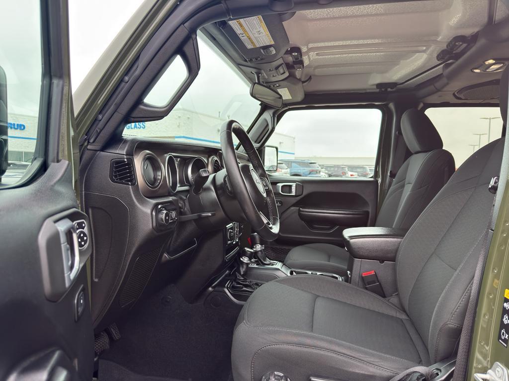 used 2021 Jeep Wrangler Unlimited car, priced at $25,995