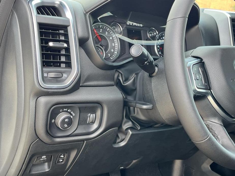 new 2025 Ram 1500 car, priced at $58,041