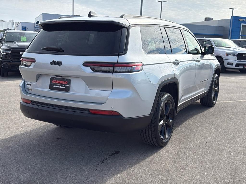 new 2025 Jeep Grand Cherokee L car, priced at $49,218