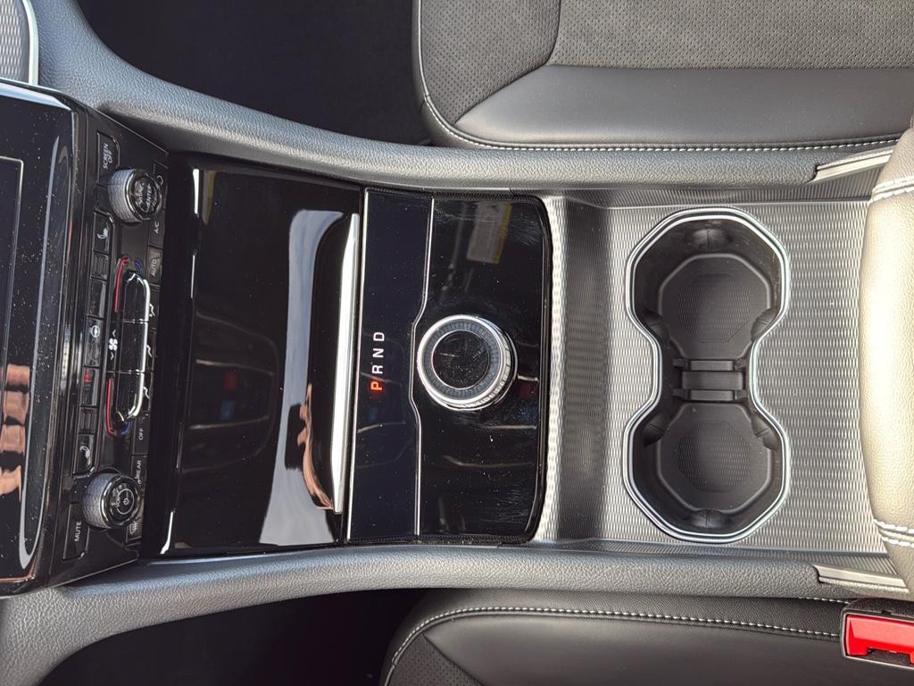 new 2025 Jeep Grand Cherokee L car, priced at $50,376