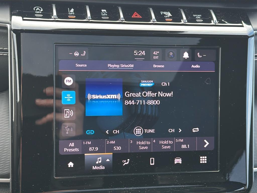 new 2025 Jeep Grand Cherokee L car, priced at $49,218