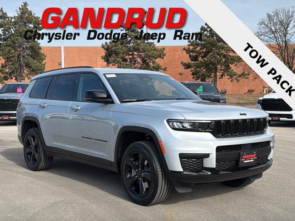 new 2025 Jeep Grand Cherokee L car, priced at $50,376