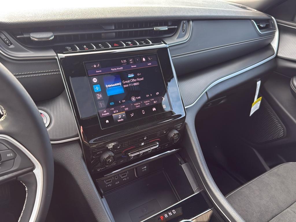 new 2025 Jeep Grand Cherokee L car, priced at $49,218