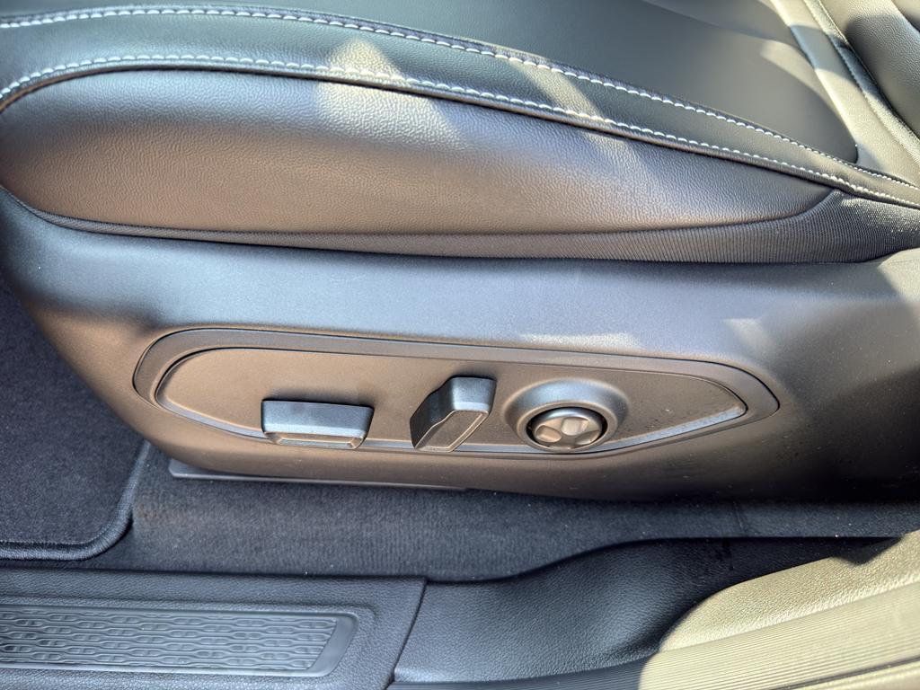 new 2025 Jeep Grand Cherokee L car, priced at $53,830