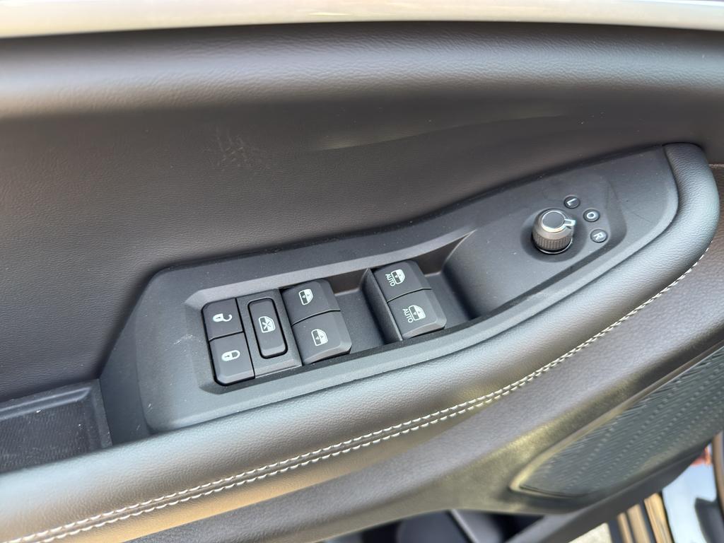 new 2025 Jeep Grand Cherokee L car, priced at $53,830