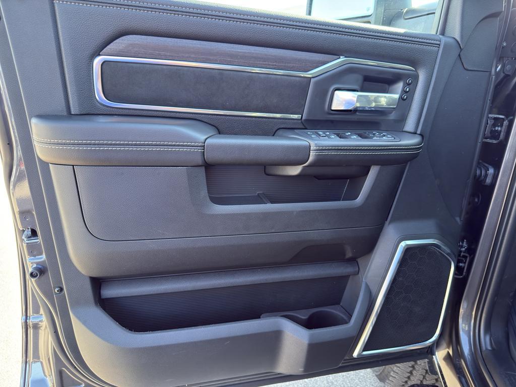 new 2025 Ram 2500 car, priced at $78,983