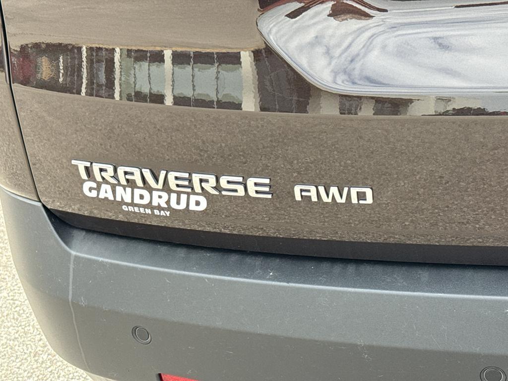 used 2018 Chevrolet Traverse car, priced at $20,995
