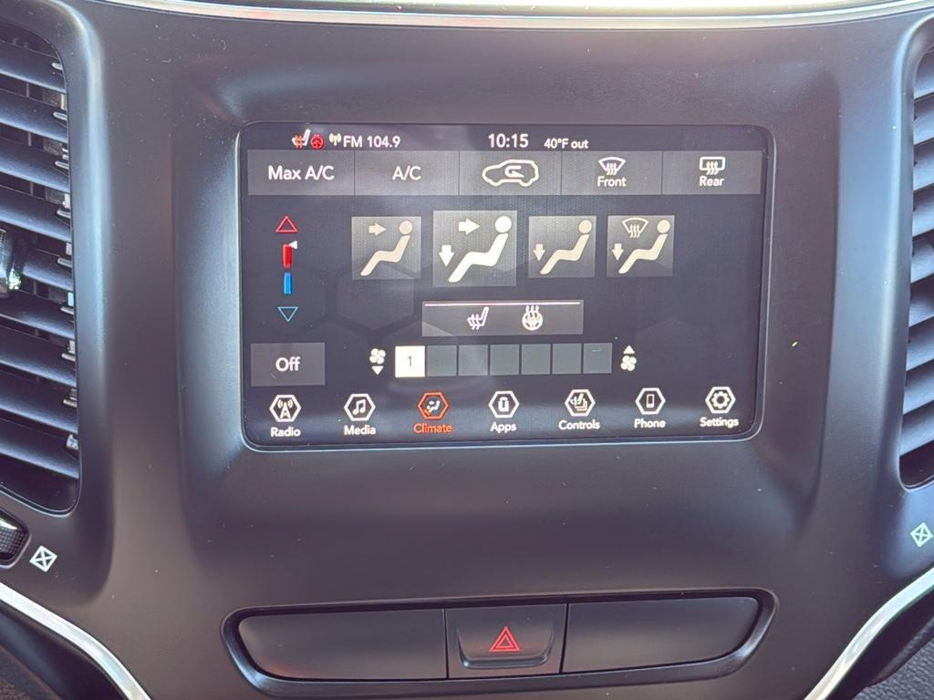 used 2020 Jeep Cherokee car, priced at $20,995