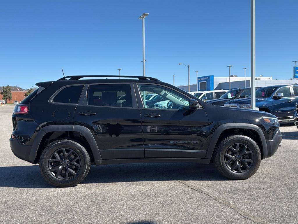 used 2020 Jeep Cherokee car, priced at $20,995