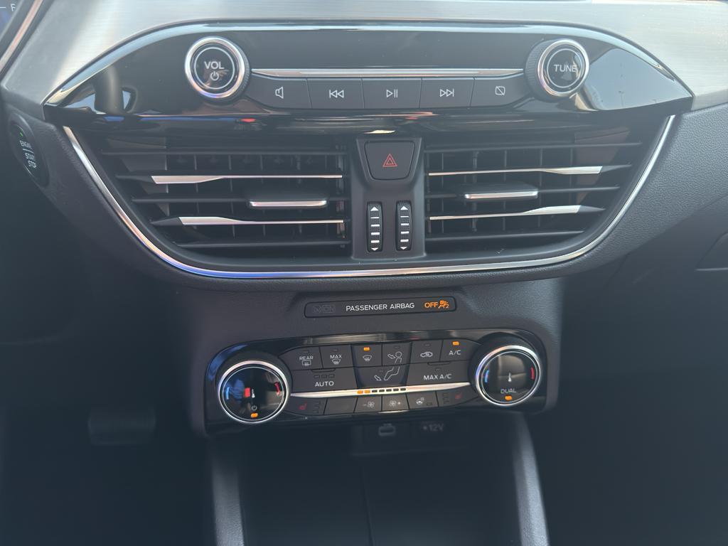 used 2022 Ford Escape car, priced at $25,895