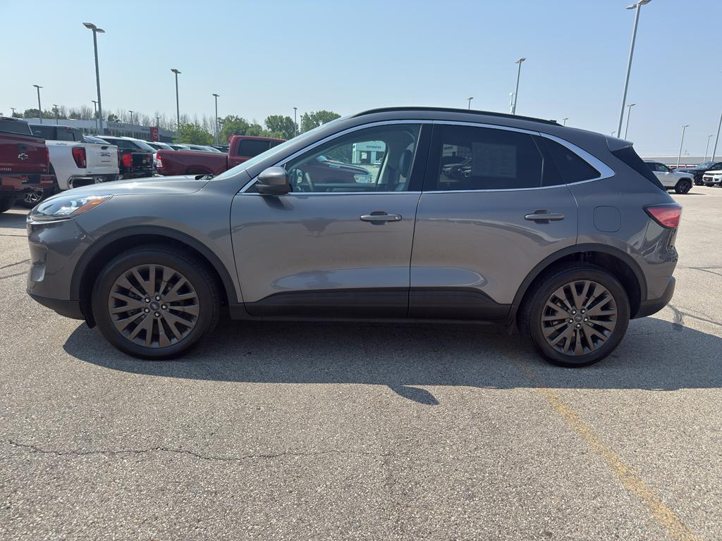 used 2022 Ford Escape car, priced at $25,895