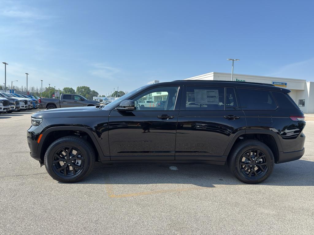 new 2025 Jeep Grand Cherokee L car, priced at $49,725
