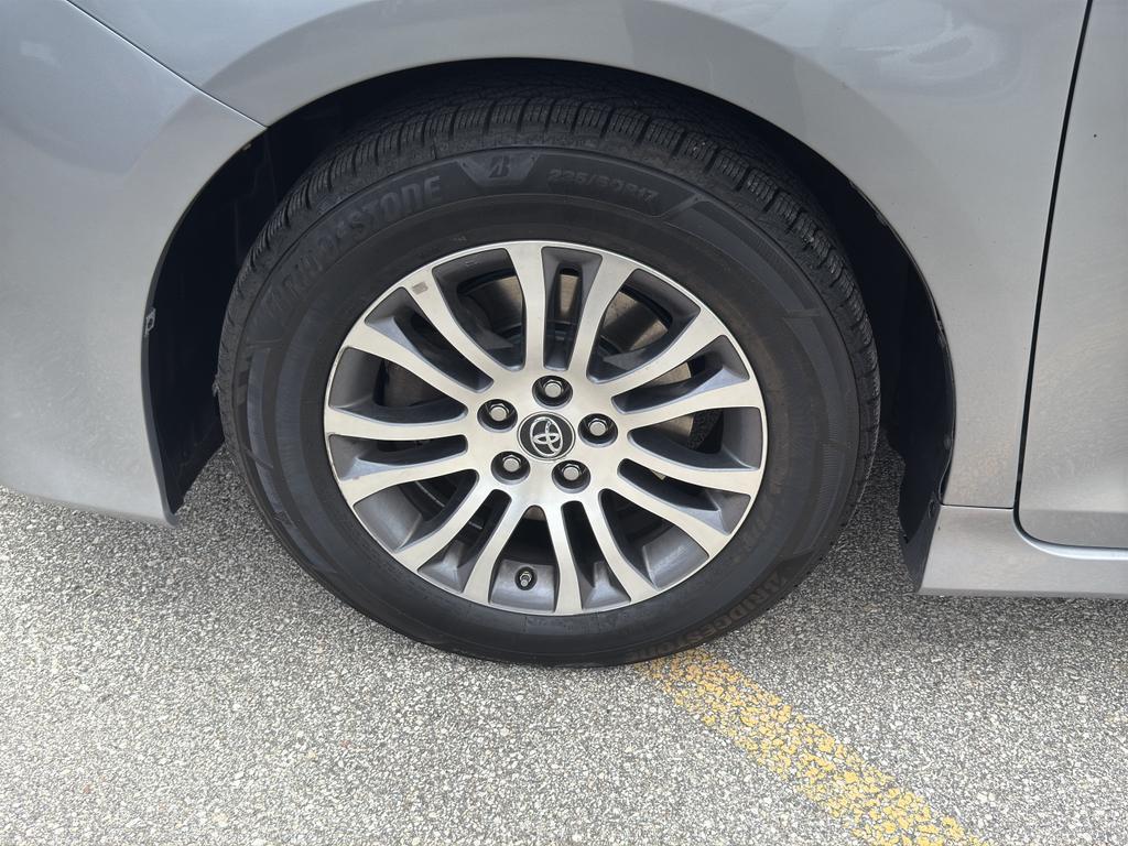 used 2018 Toyota Sienna car, priced at $20,995