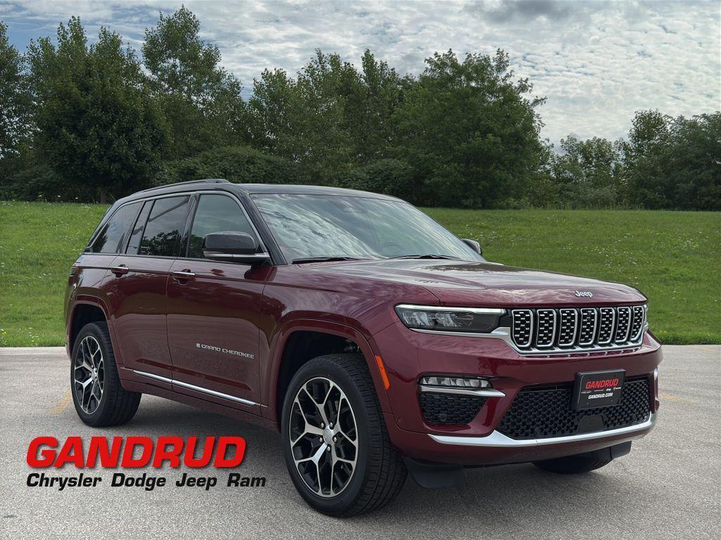 new 2025 Jeep Grand Cherokee car, priced at $62,156