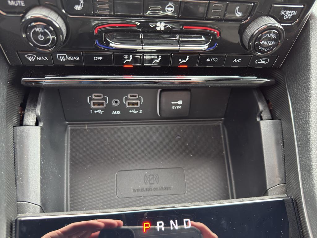 new 2025 Jeep Grand Cherokee L car, priced at $46,998