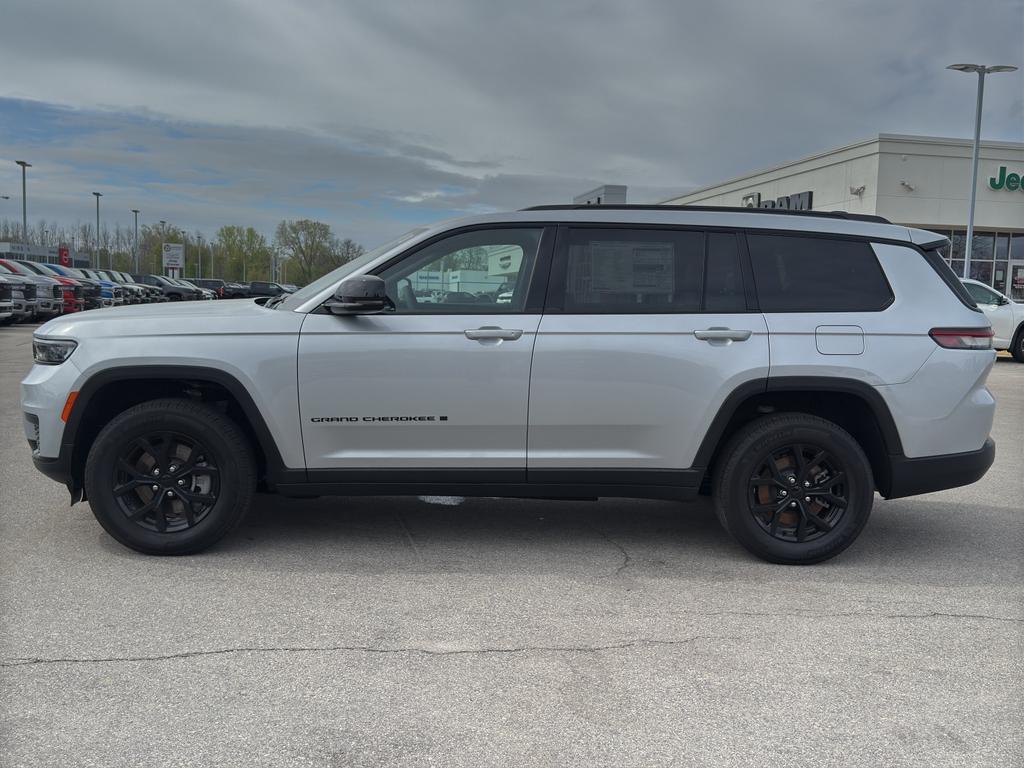 new 2025 Jeep Grand Cherokee L car, priced at $46,998