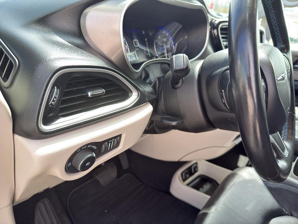 used 2021 Chrysler Pacifica car, priced at $22,995