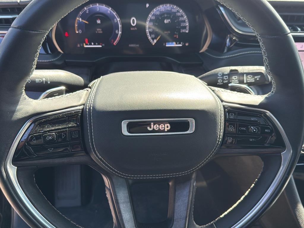 used 2022 Jeep Grand Cherokee car, priced at $37,795