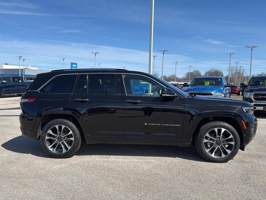 used 2022 Jeep Grand Cherokee car, priced at $37,795