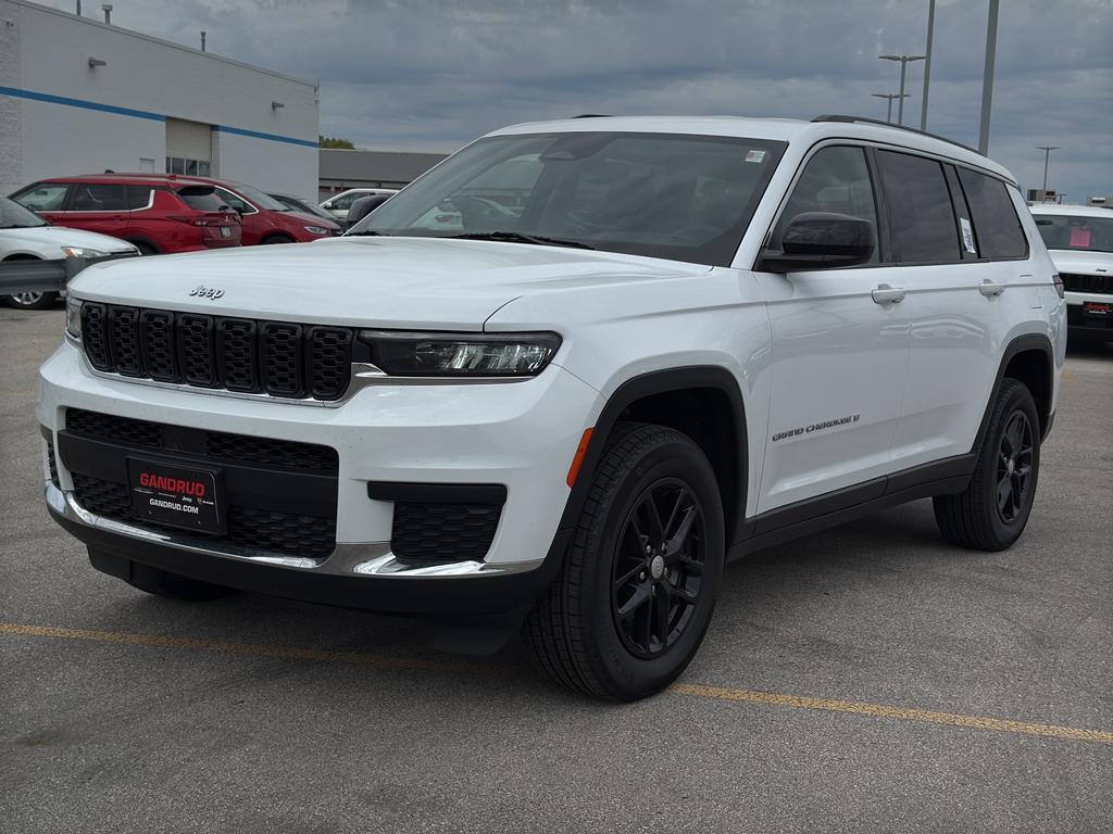 used 2023 Jeep Grand Cherokee L car, priced at $29,895