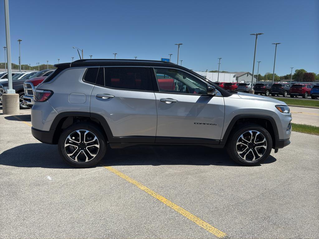 used 2022 Jeep Compass car, priced at $25,095