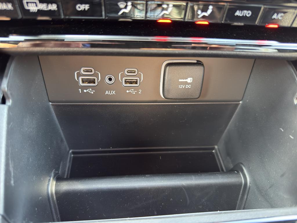 new 2025 Jeep Grand Cherokee L car, priced at $63,857