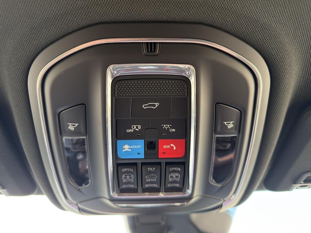 new 2025 Jeep Grand Cherokee L car, priced at $63,857