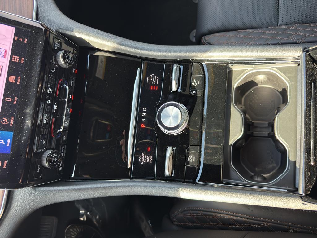 new 2025 Jeep Grand Cherokee L car, priced at $63,857