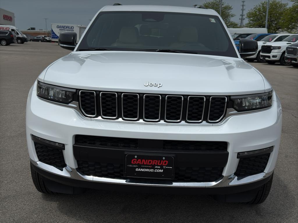new 2025 Jeep Grand Cherokee L car, priced at $47,985