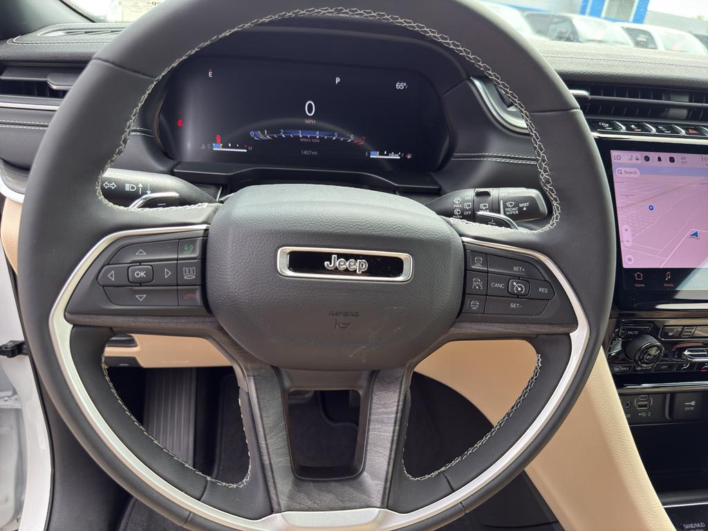 new 2025 Jeep Grand Cherokee L car, priced at $47,985