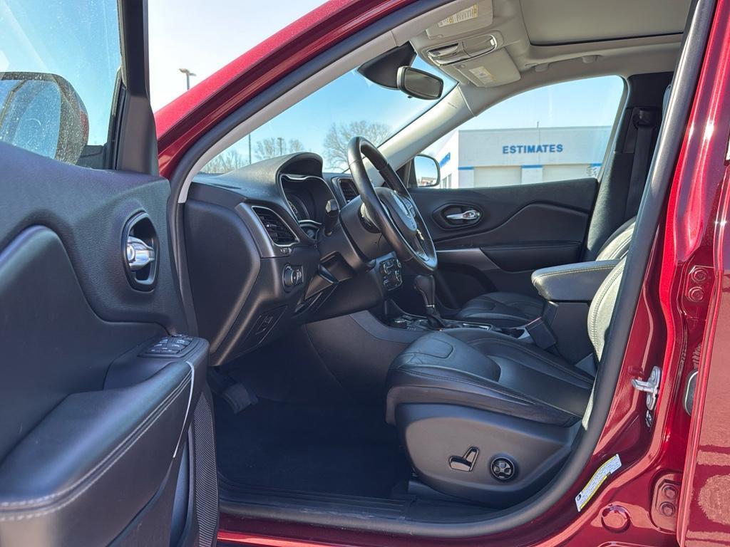 used 2021 Jeep Cherokee car, priced at $21,695
