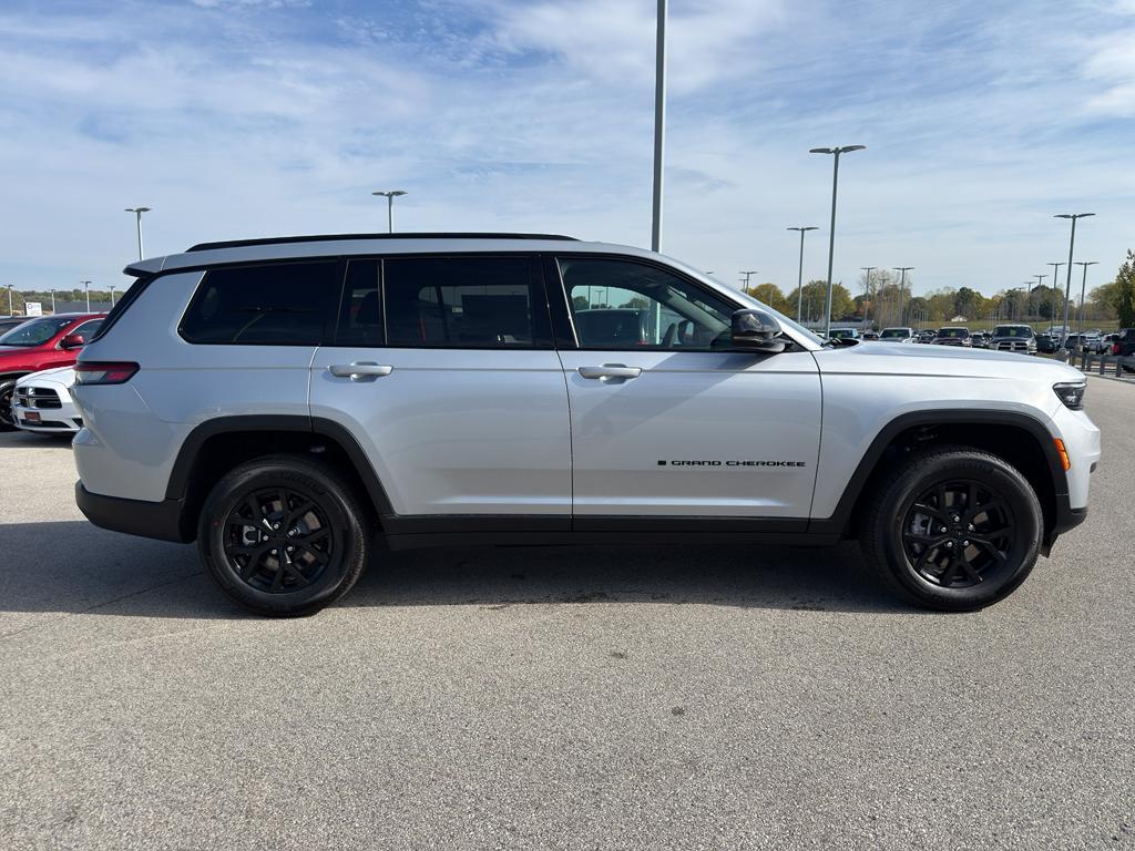 new 2025 Jeep Grand Cherokee L car, priced at $48,438
