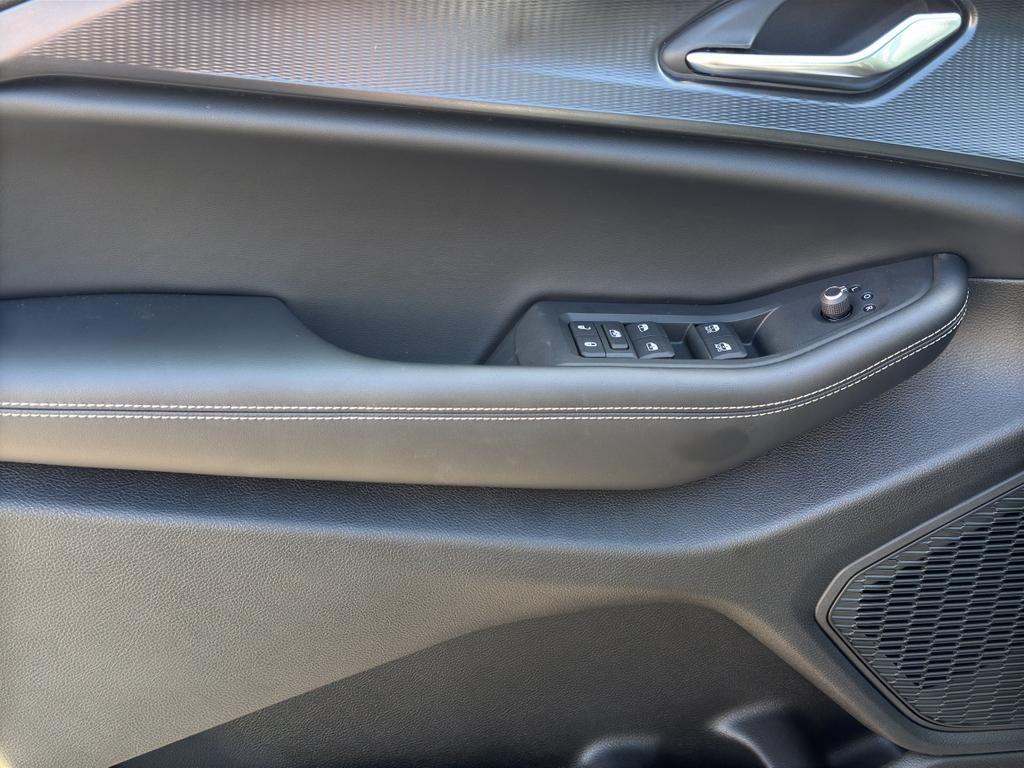 new 2025 Jeep Grand Cherokee L car, priced at $48,438