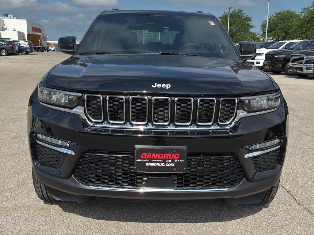 new 2025 Jeep Grand Cherokee car, priced at $47,751