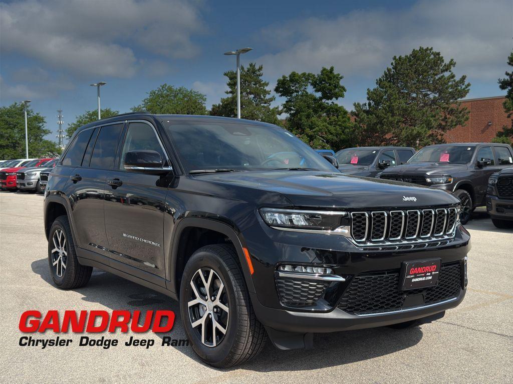 new 2025 Jeep Grand Cherokee car, priced at $47,751