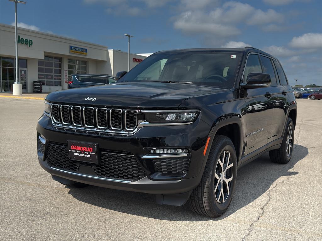 new 2025 Jeep Grand Cherokee car, priced at $47,751