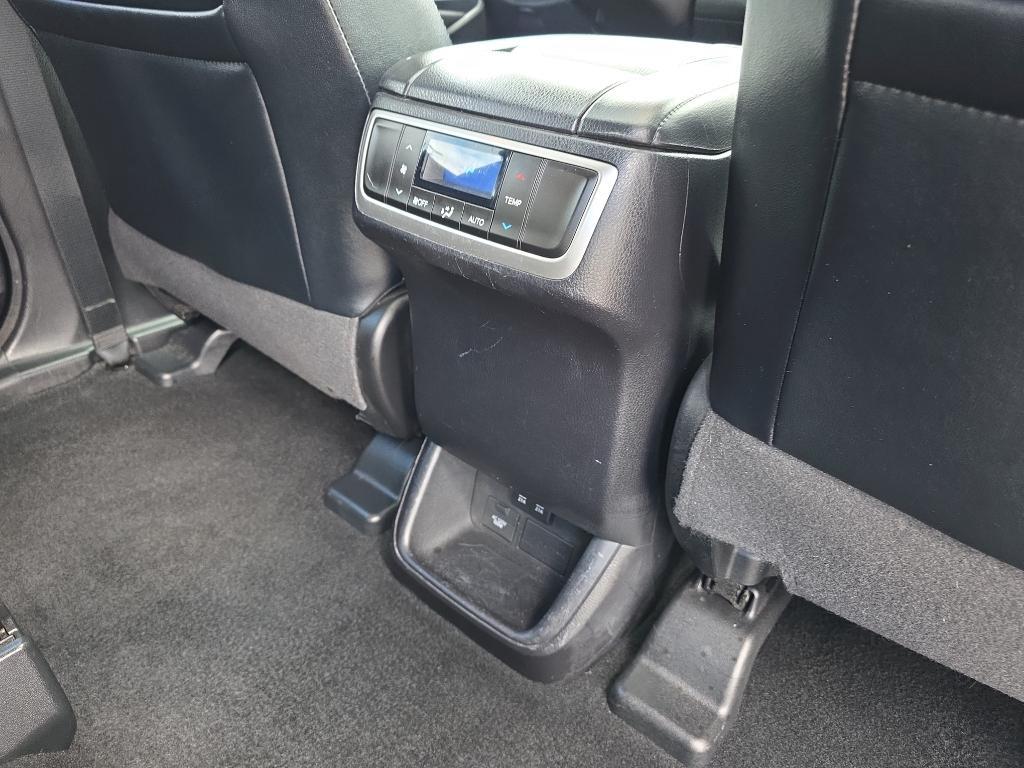 used 2018 Toyota Highlander car, priced at $24,995