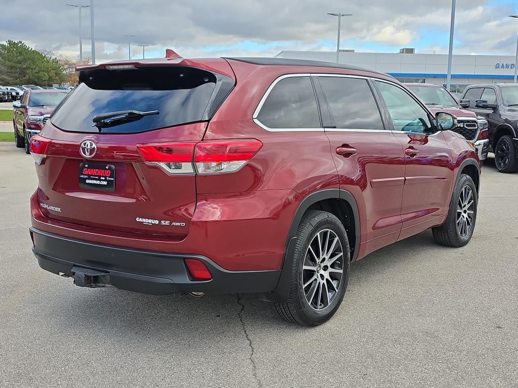 used 2018 Toyota Highlander car, priced at $24,995