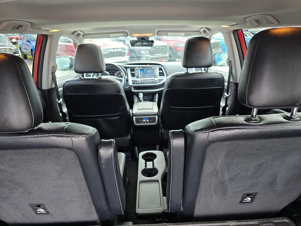 used 2018 Toyota Highlander car, priced at $24,995